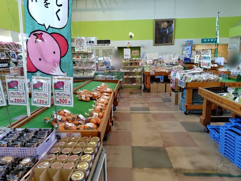 産直市もぎたて広場の売り場