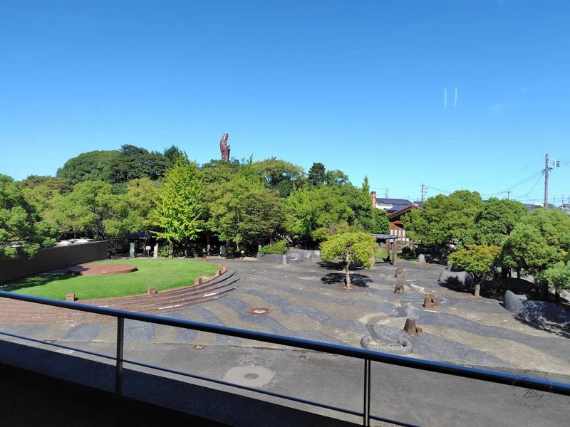 上の階から見た森前公園